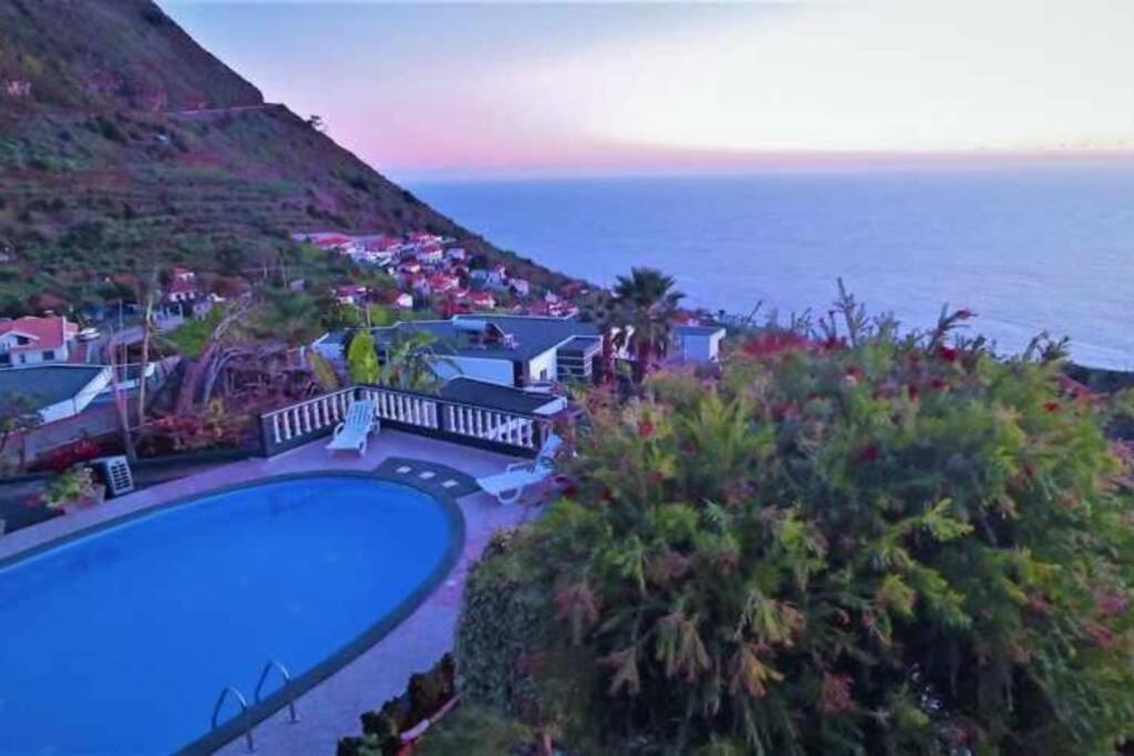 Arcos Grands Suites With Enormous And Private Pool. Arco da Calheta  Exterior foto